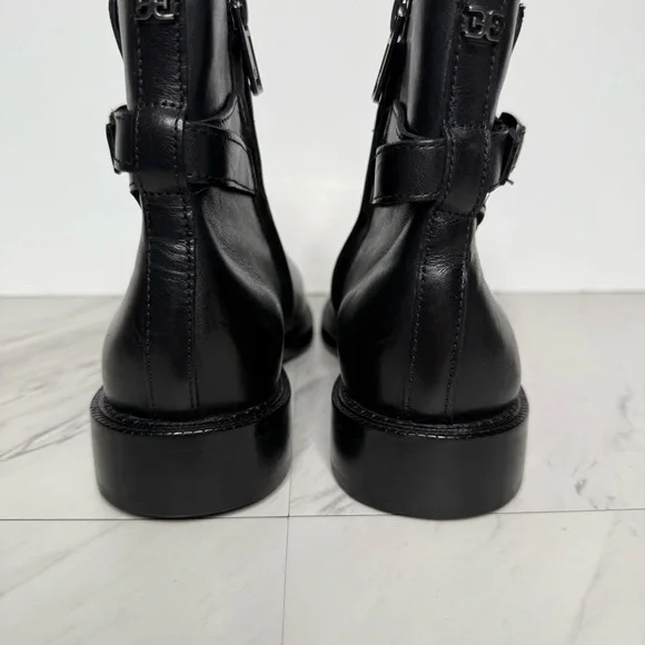 Sam Edelman Nolynn Black Leather Bootie 8M - Picture 4 of 15